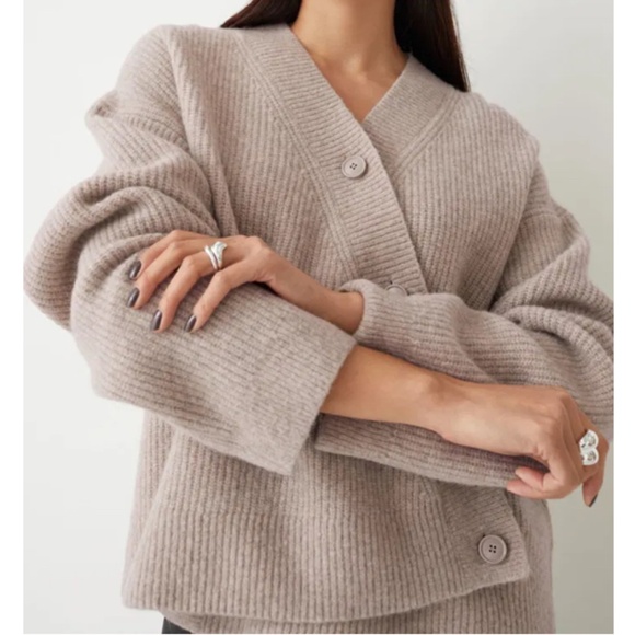 & OTHER STORIES Relaxed Asymmetric Knit Cardigan - Picture 3 of 3